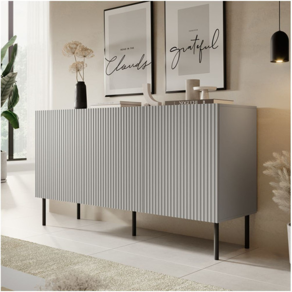 Komoda Duża 150cm ASENSIO KM-1 Szara Aranżacja w Salonie Zbliżenie na Komodę