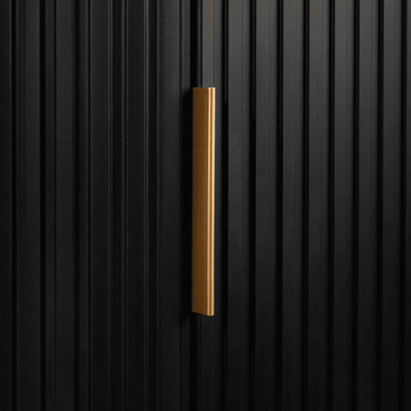 Słupek 139 cm Czarny ELEGANCE Zbliżenie na Złoty Uchwyt