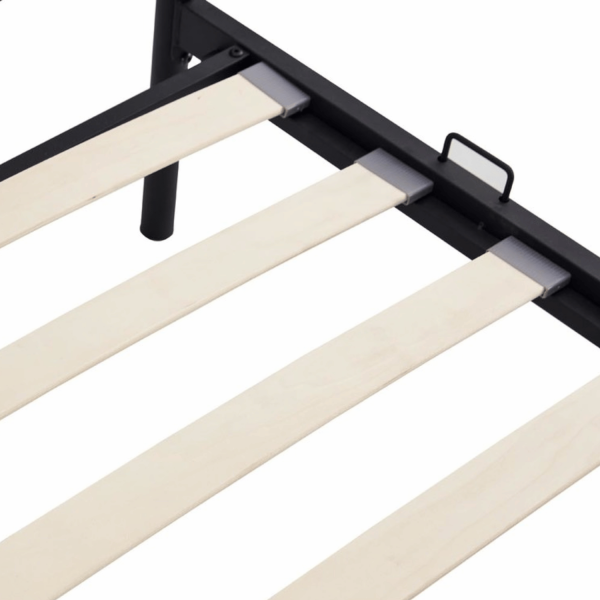 Stylowe Łóżko Metalowe 140x200 do Sypialni Eleganckie Designerskie Czarne Matowe PANAMA Halmar