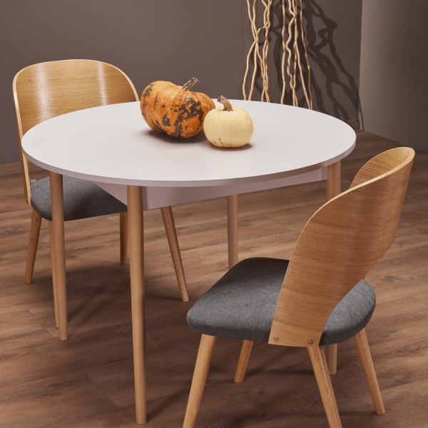 Skandynawski Stół Rozkładany do Jadalni 102-142x102 cm Kaszmirowy Beżowy z Drewnianymi Nogami Buk Naturalny PIVOT Halmar