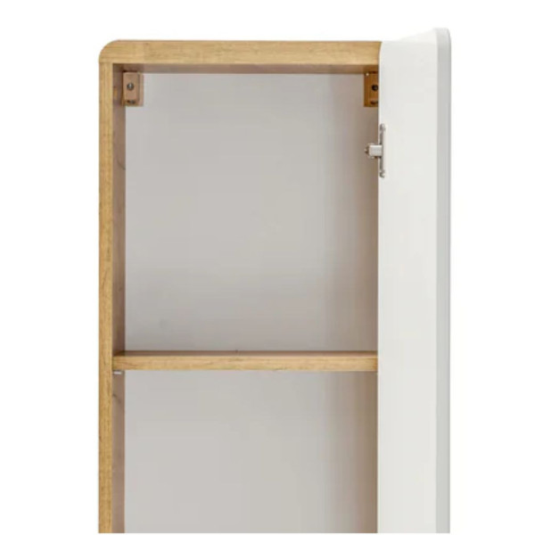 Szafka Łazienkowa 25cm ARUBA WHITE 805 Dąb Złoty Craft Biała Zbliżenie na Górną Półkę i Otwarte Drzwi od Frontu